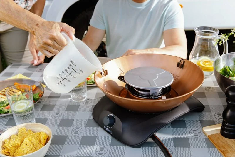 Campingaz 360 Grill CV Tabletop Gas BBQ & Stove - Copper 5 Campingaz 360 Grill CV Tabletop Gas BBQ & Stove - Copper - Image 3