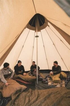 Robens Chinook Ursa Tipi Tent 2023 -Attwoolls Outdoors robens chinook ursa tent 130244 17